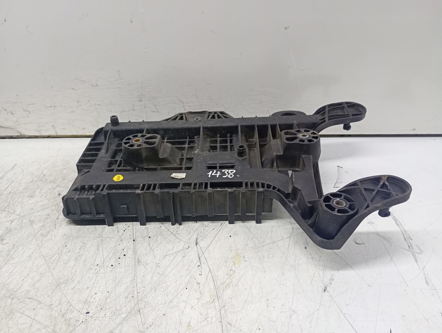 Suport baterie 1k0815333 Volkswagen Passat B6 (2005 - 2010)