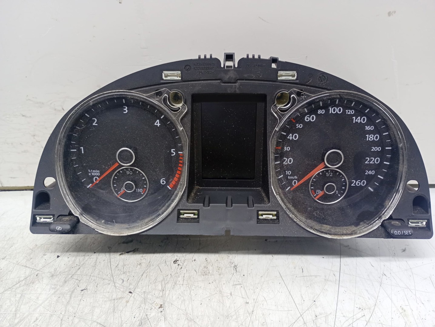 Ceasuri de bord 3C0920871T Volkswagen Passat B6 (2005 - 2010)