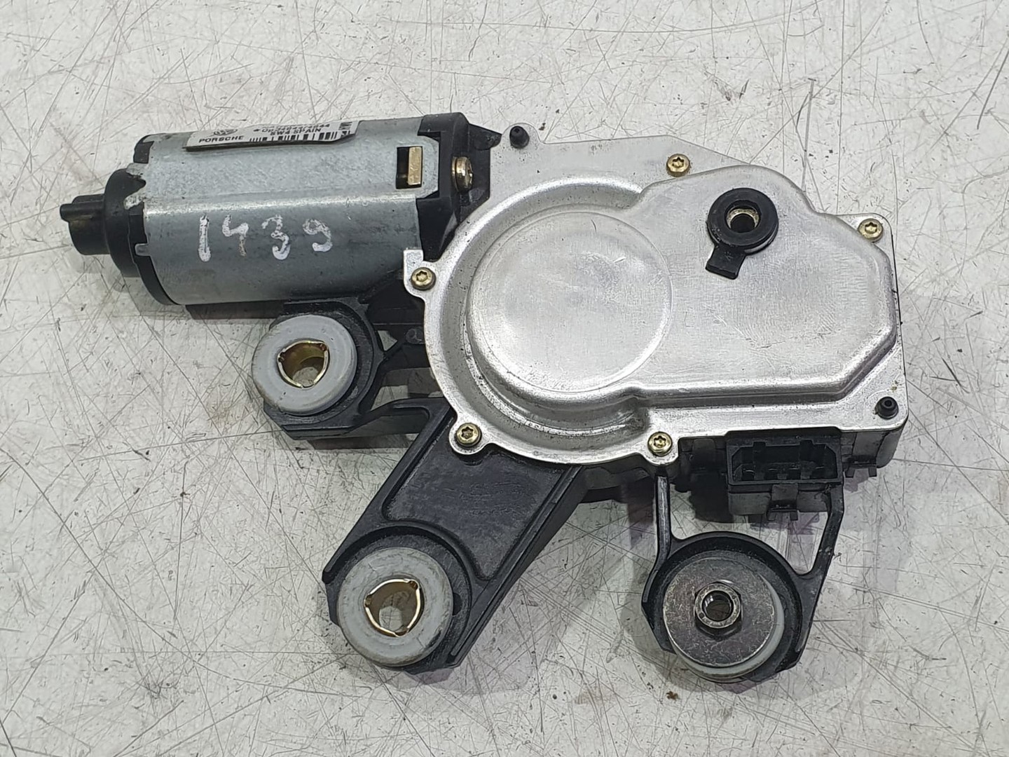 Motoras stergator haion 7L0955712b Porsche Cayenne 955 (2002 - 2007)