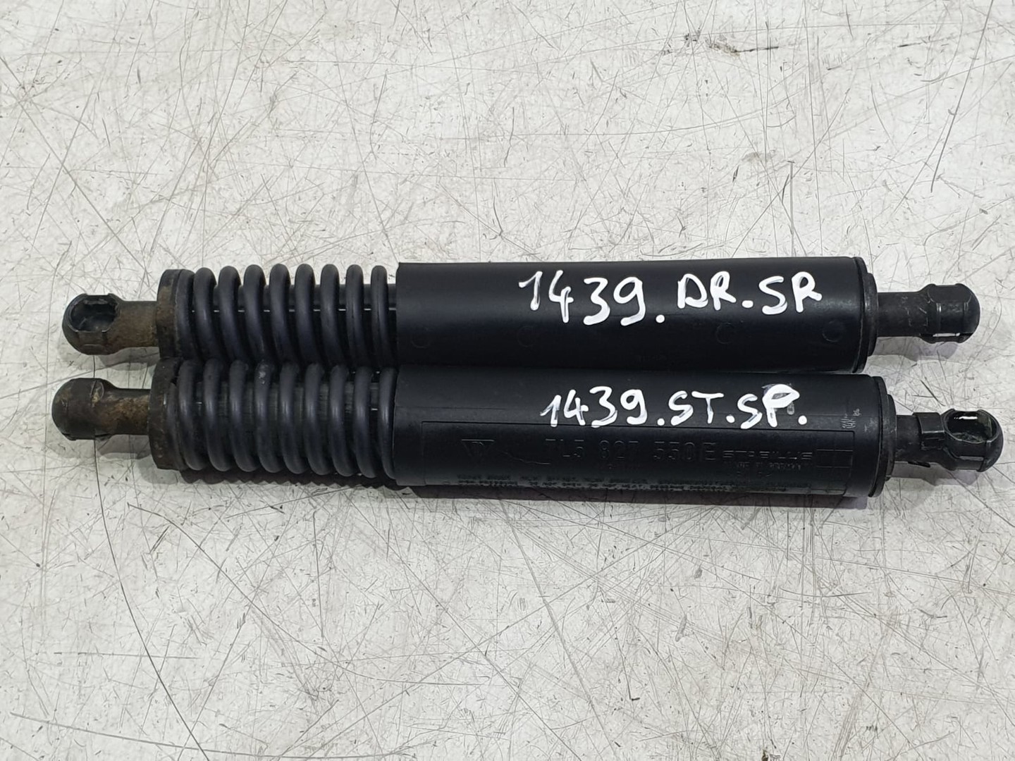Amortizor haion 7L5827550e Porsche Cayenne 955 (2002 - 2007)