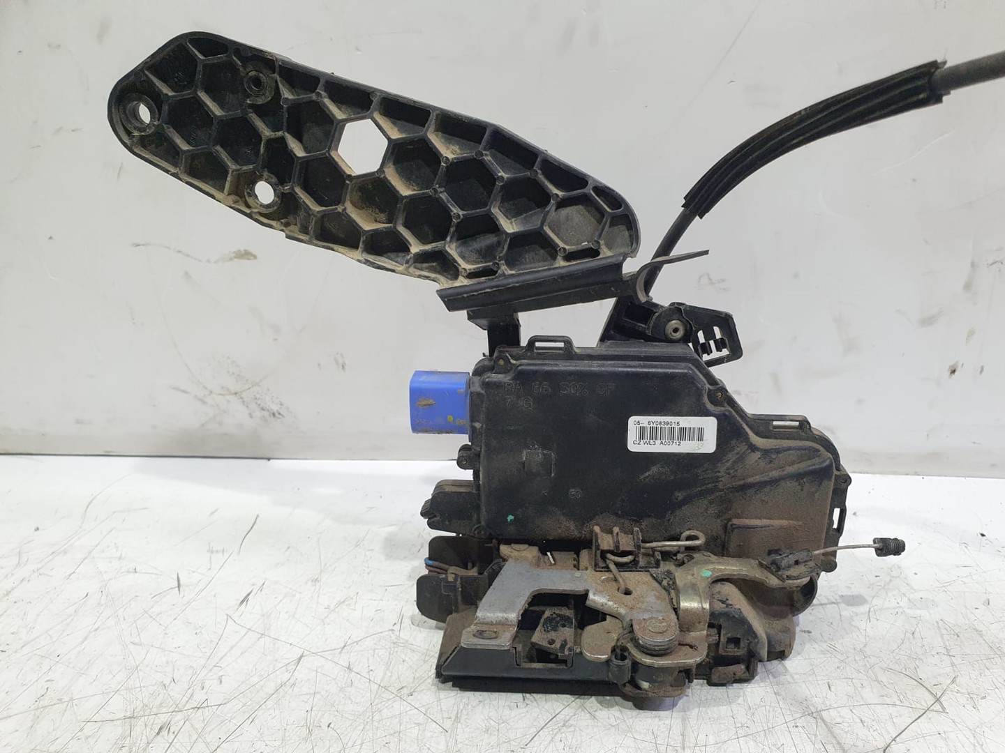 Broasca stanga spate 6y0839015 Skoda Fabia 6Y (facelift) (2004 - 2007)