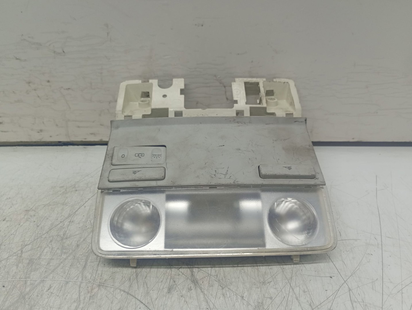 Plafoniera 1k0947105 Volkswagen Golf 5 (2003 - 2009)
