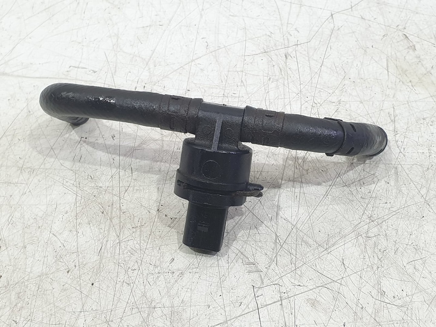 Conducta combustibil 038906081b Skoda Fabia 6Y (facelift) (2004 - 2007)