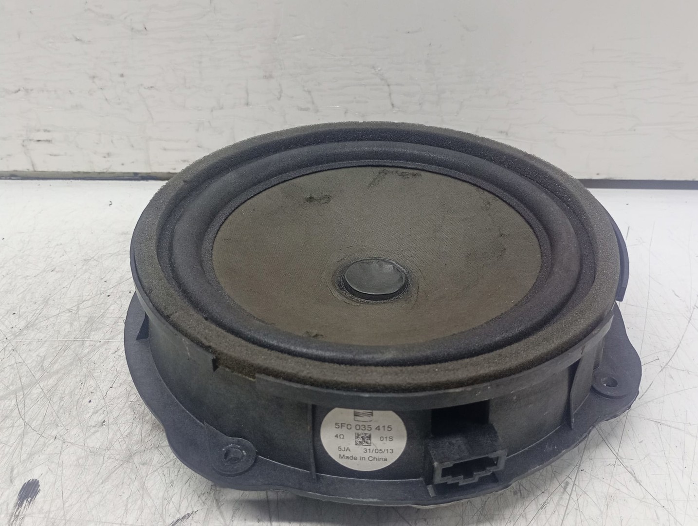 Boxa difuzor 5F0035415 Seat Leon 3 (5F) (2012 - 2016)