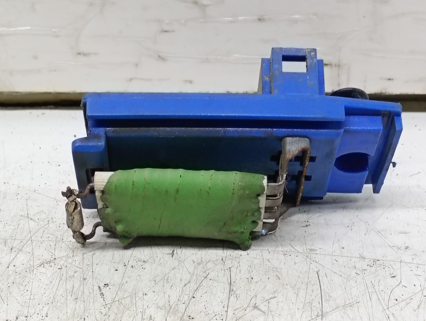 Rezistenta trepte xs4h-18b647-ba Ford Focus 1 (1999 - 2004)