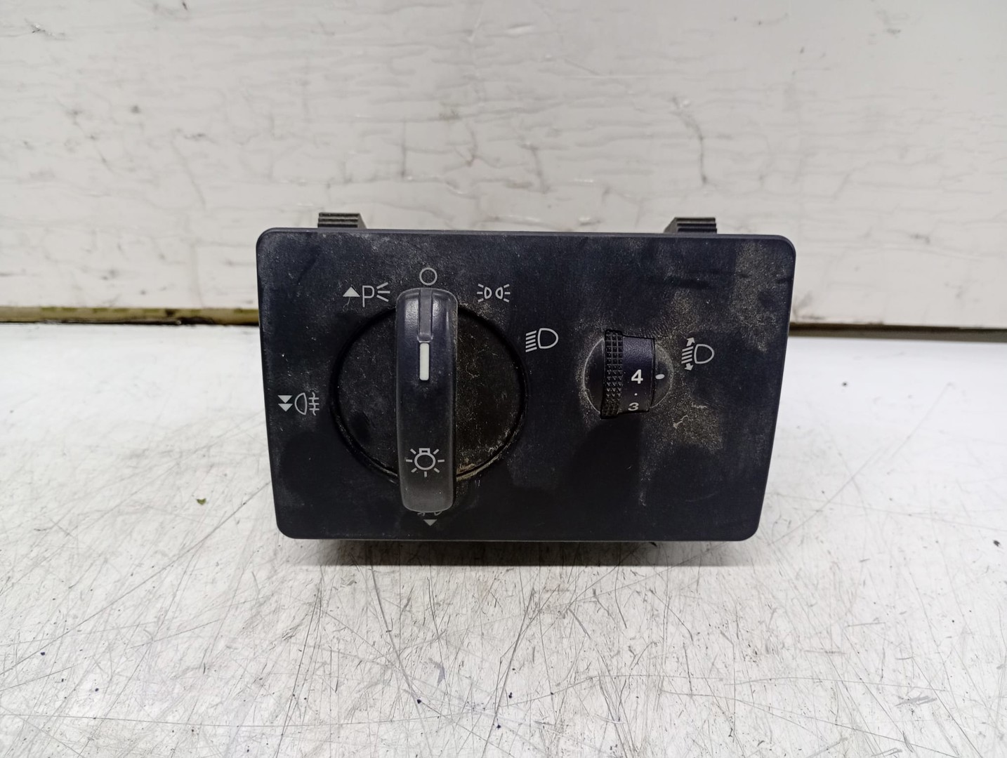 Bloc lumini 4M5T13A024 Ford C-Max 1 (2003 - 2007)