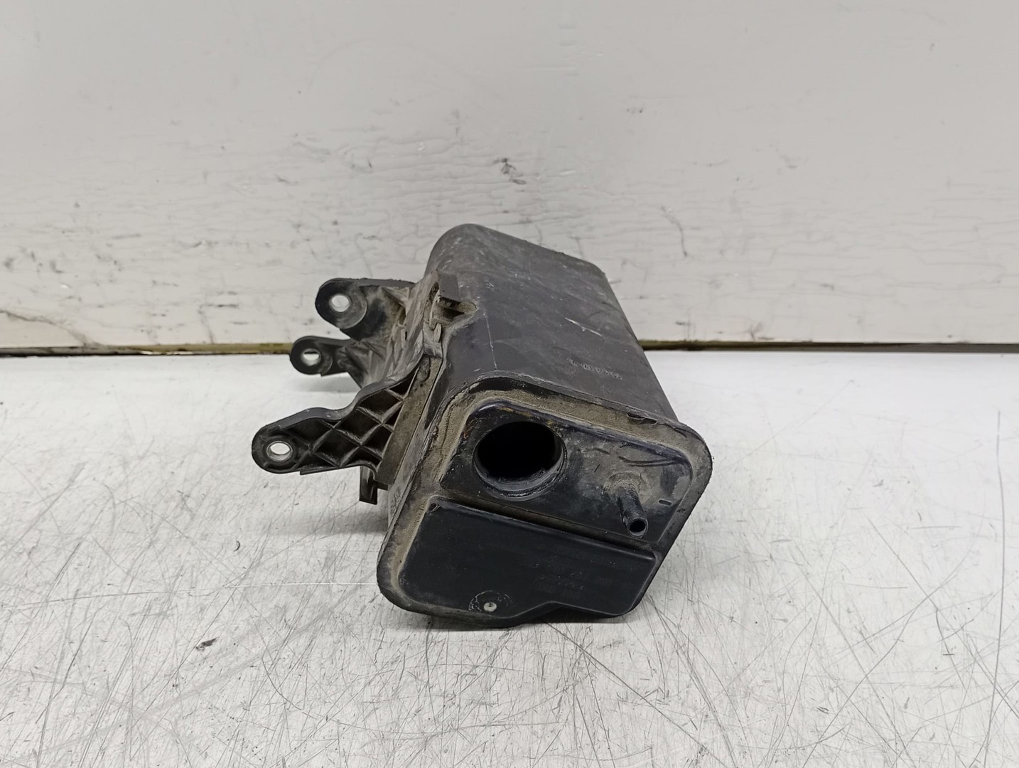Canistra carbon 1k0201801 Volkswagen Golf 6 (2008 - 2015)