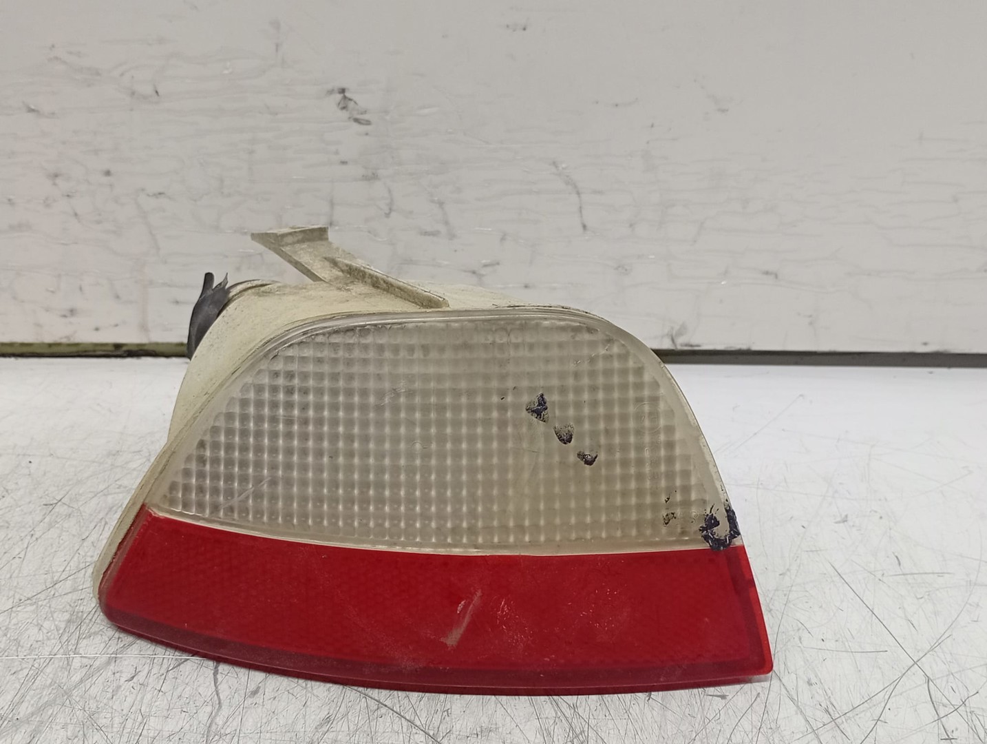Lampa ceata 1m51-15k272-A Ford Focus 1 (1999 - 2004)