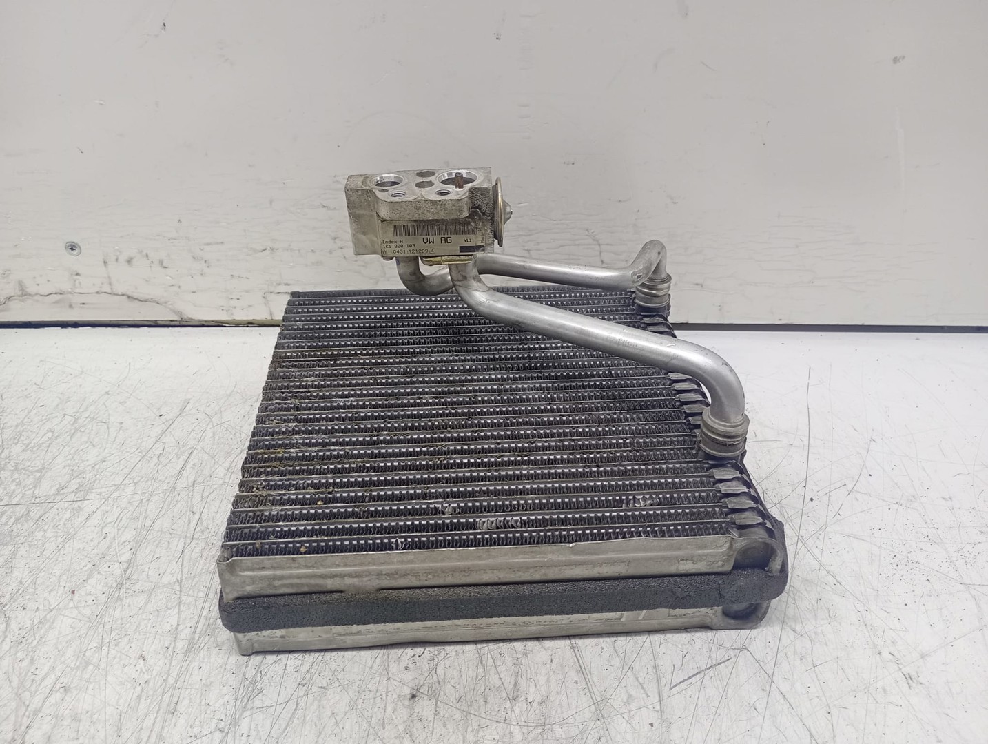 Radiator clima bord 1k1820103 Skoda Octavia 2 (facelift) (2008 - 2013)