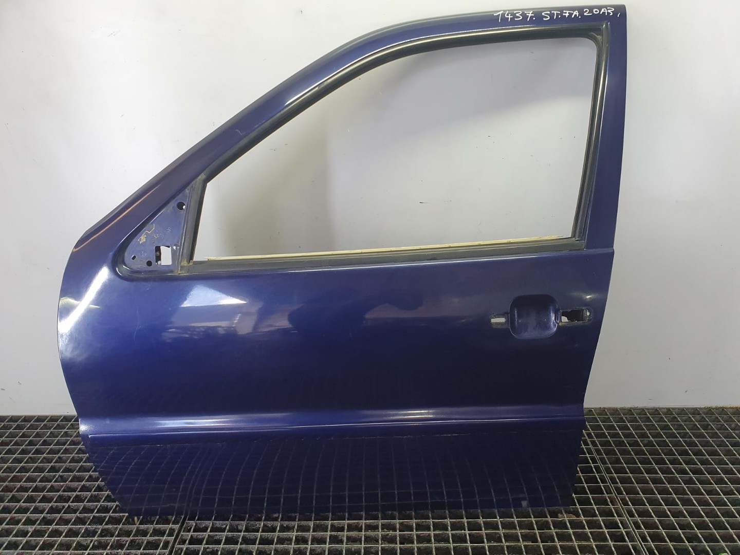 Usa stanga fata Volkswagen Polo 3 (6N) (facelift) (2000 - 2002)