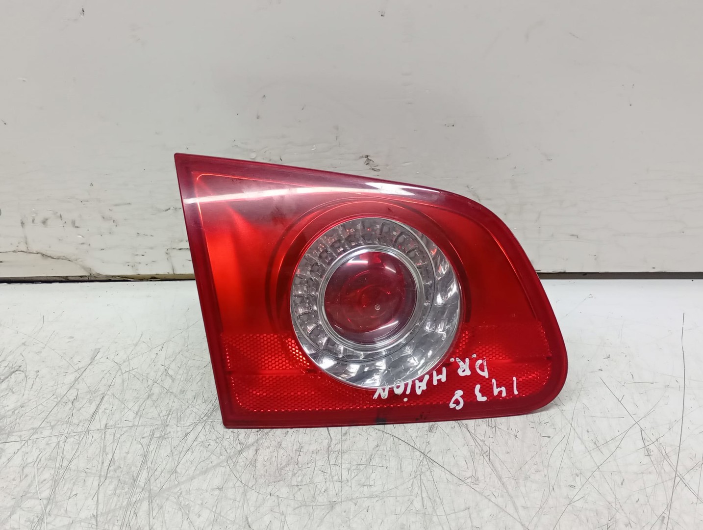 Stop stanga haion 3C994509308S Volkswagen Passat B6 (2005 - 2010)