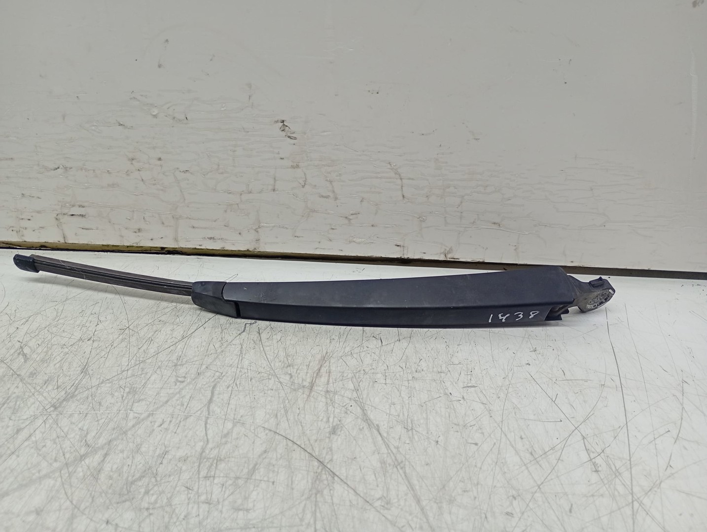 Brat stergator luneta Volkswagen Passat B6 (2005 - 2010)
