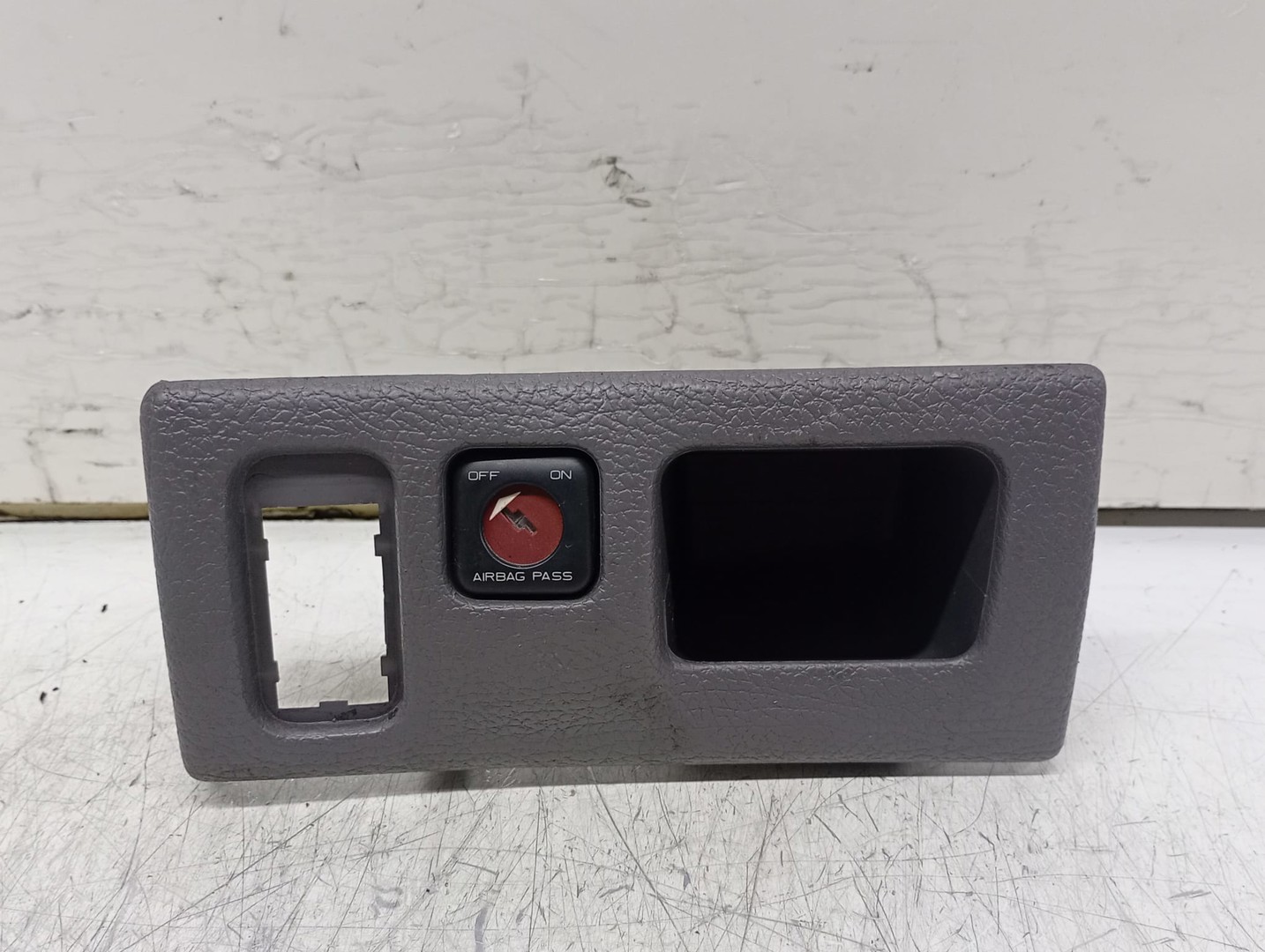 Ornament bord 9633457277 Peugeot 206 1 (facelift) (2002 - 2009)