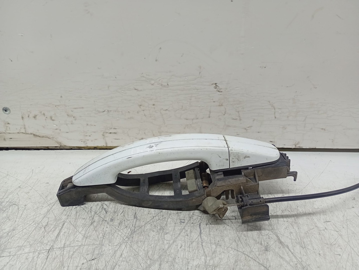Maner exterior stanga spate Ford C-Max 1 (2003 - 2007)