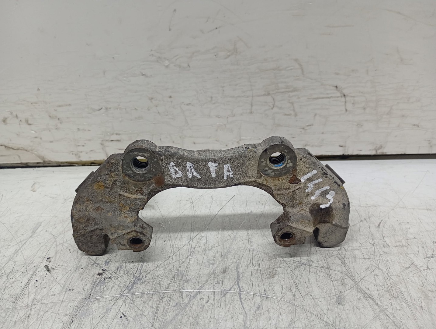Suport etrier dreapta fata Ford C-Max 1 (2003 - 2007)