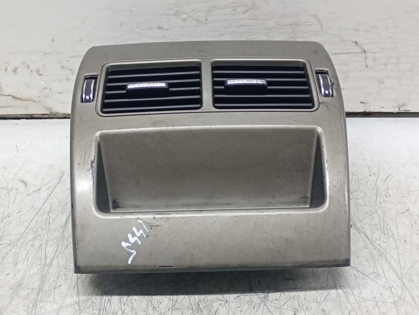 Grila ventilatie 8X23-5467446 Jaguar XF X250 (2007 - 2011)