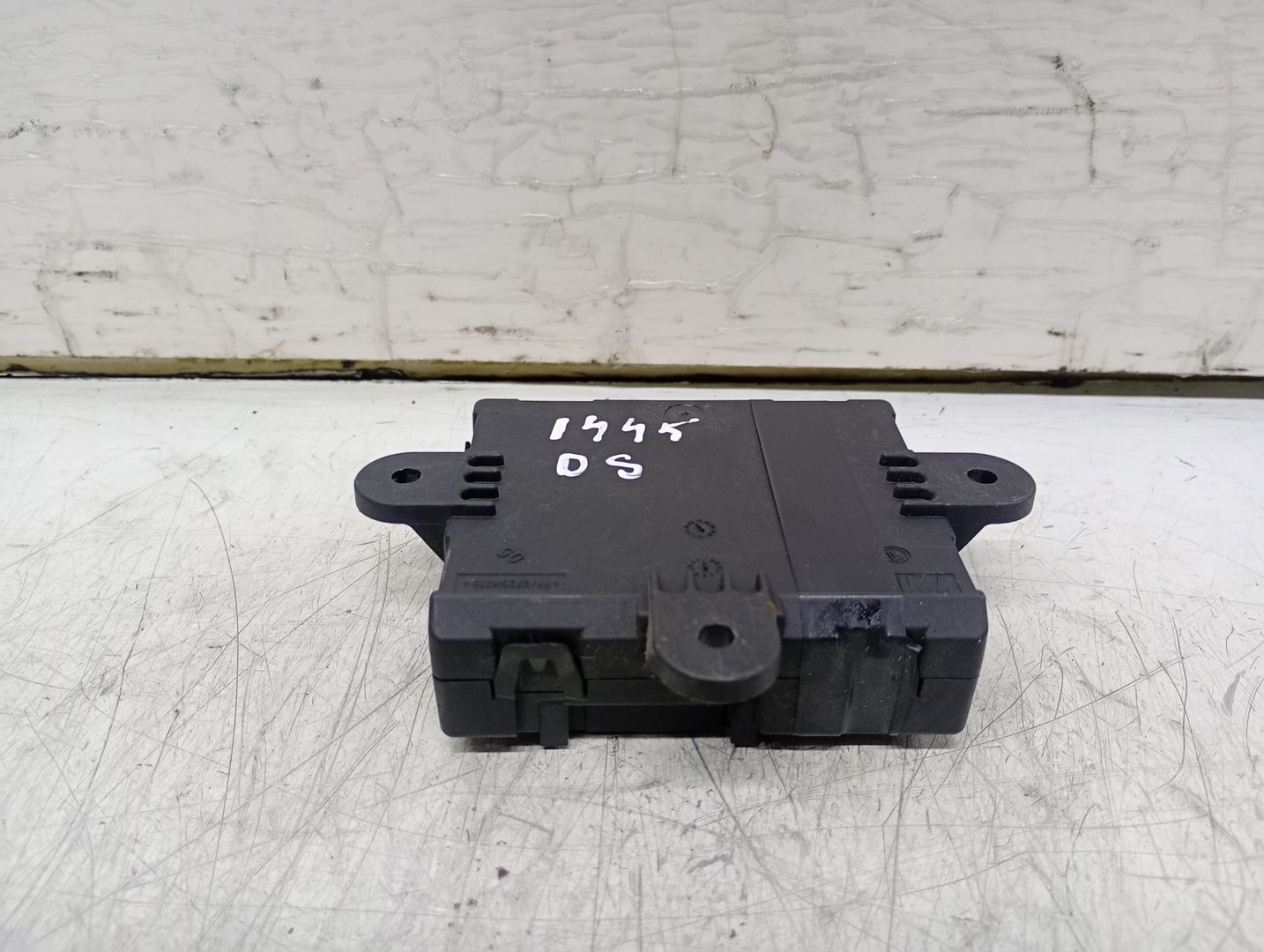Modul confort usa spate dreapta 7G9T14B534BD Jaguar XF X250 (2007 - 2011)