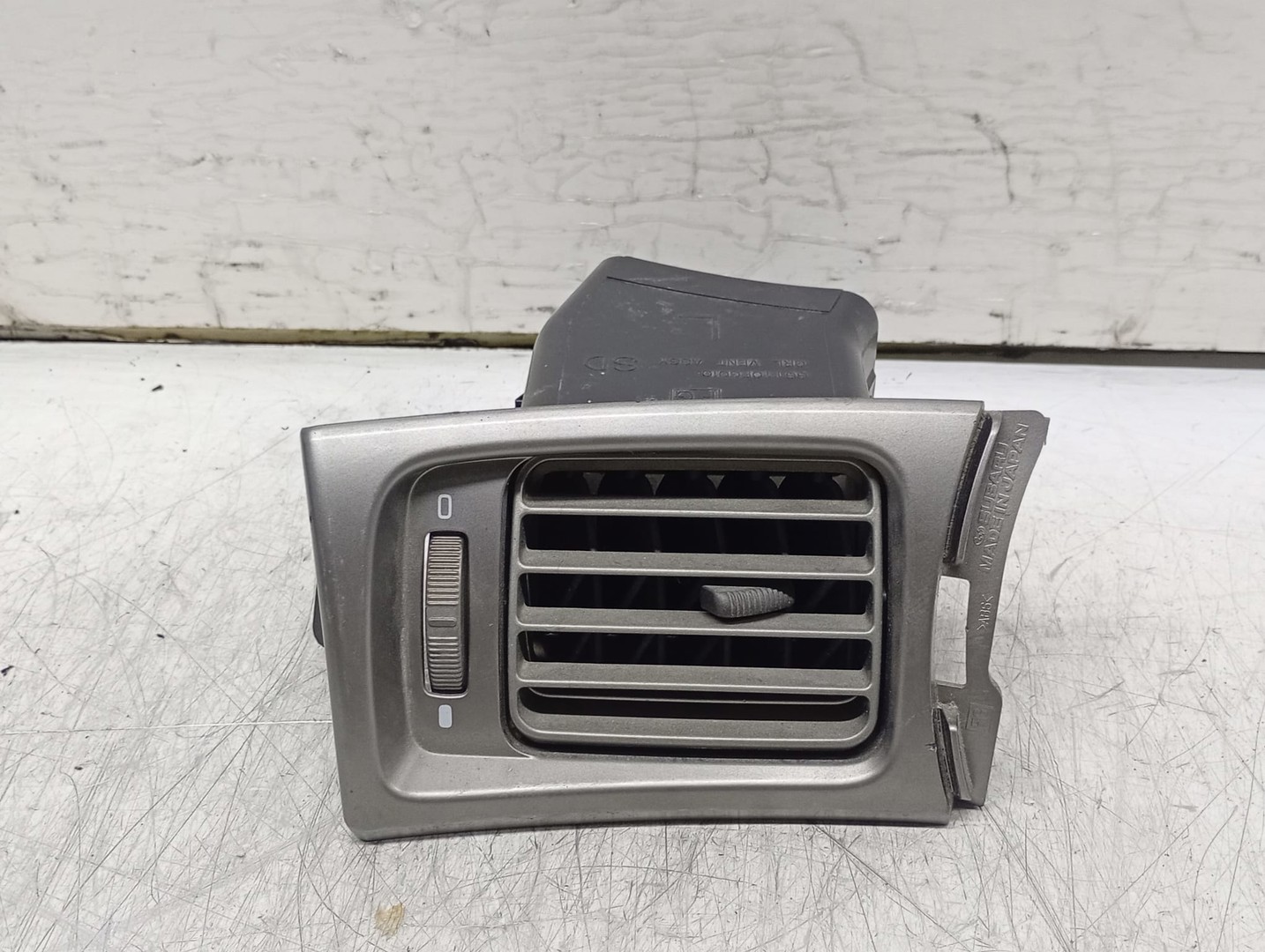 Grila ventilatie 66110FG010 Subaru Forester 3 (2007 - 2011)