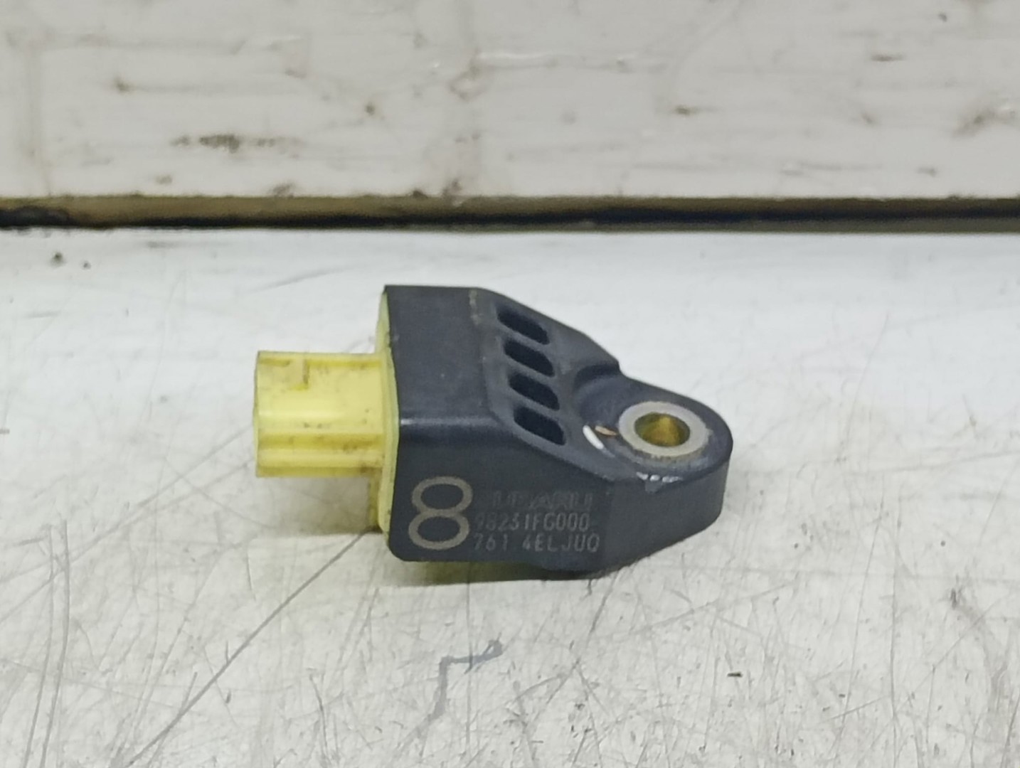 Senzor impact 98231fG000 Subaru Forester 3 (2007 - 2011)