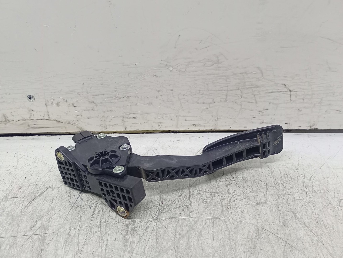 Pedala acceleratie 36010AG140 Subaru Forester 3 (2007 - 2011)