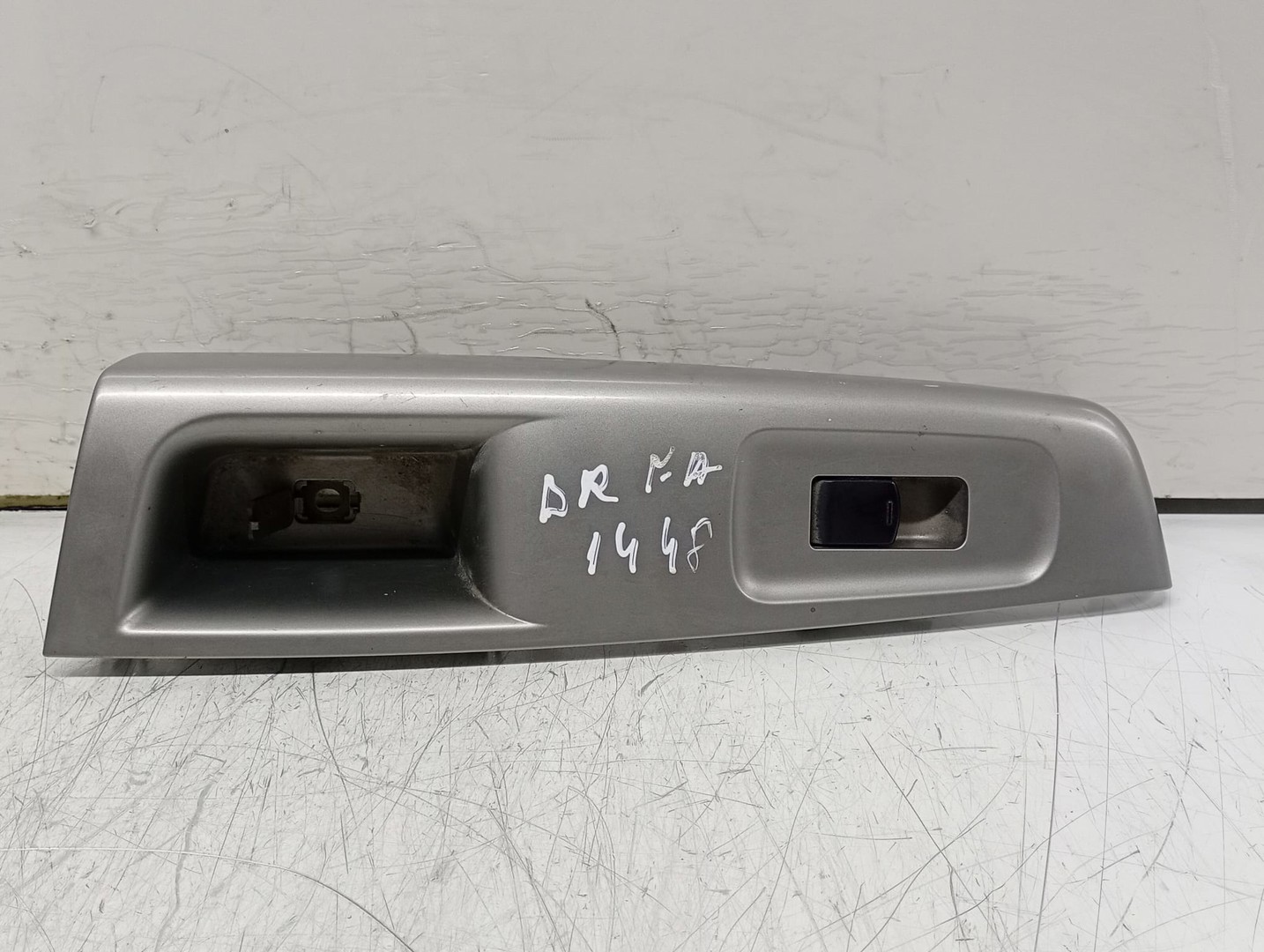 Buton geam 94266FG560 Subaru Forester 3 (2007 - 2011)