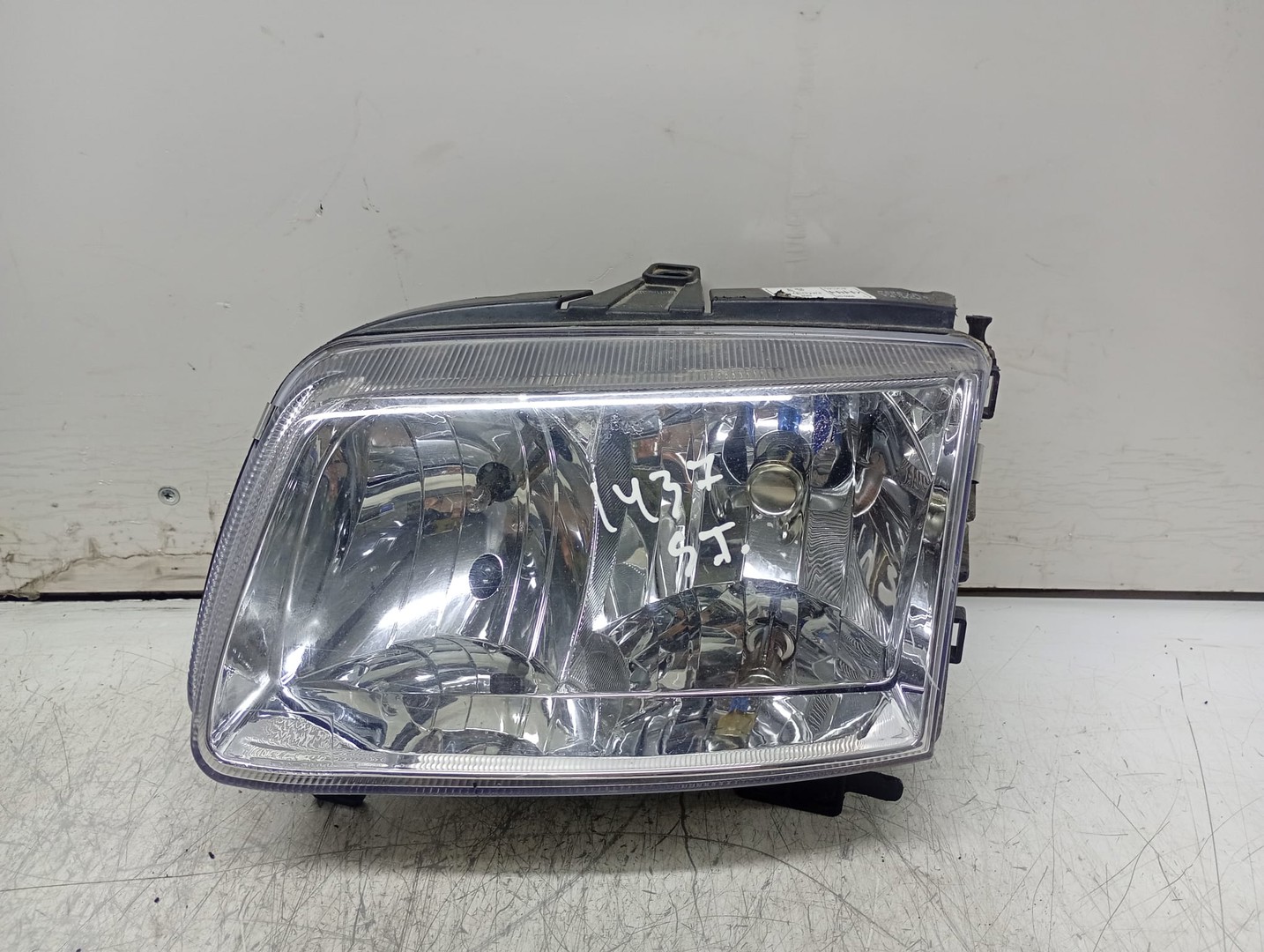 Far stanga 20-5966B Volkswagen Polo 3 (6N) (facelift) (2000 - 2002)