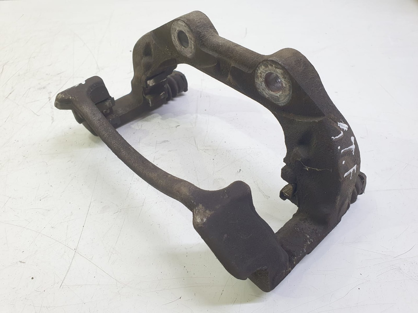 Suport etrier stanga fata Citroen C4 3 (2020 - 2023)