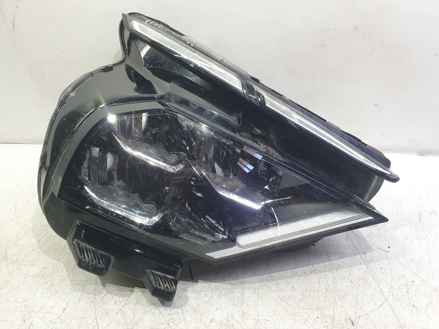 Far dreapta 9830649280 cu defect Citroen C4 3 (2020 - 2023)