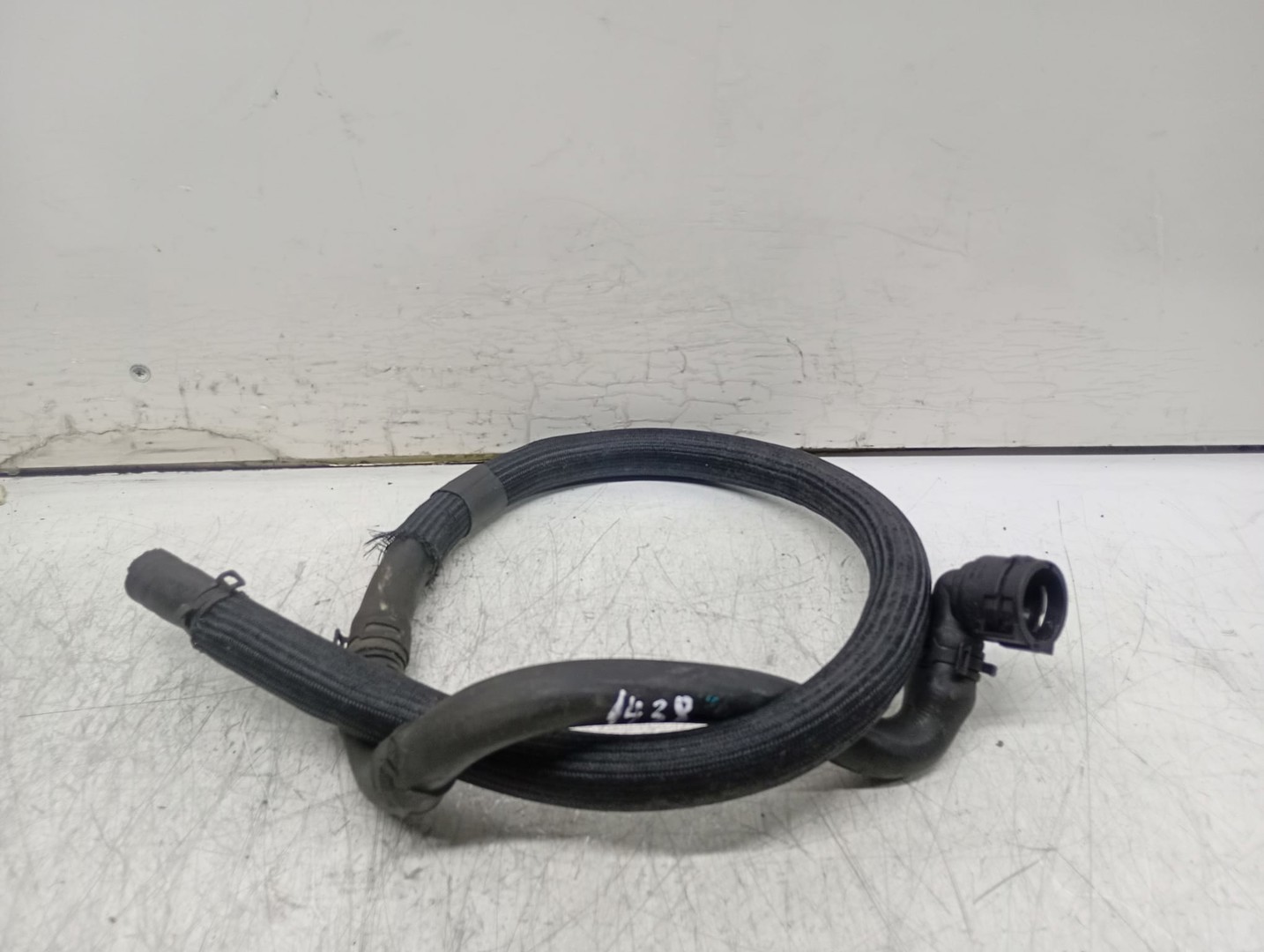 Furtun apa Volkswagen Passat B6 (2005 - 2010)