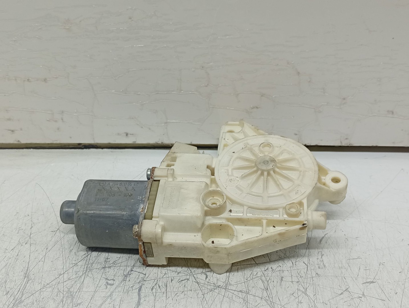 Motoras geam dreapta spate A2048200642 Mercedes Benz C-Class W204/S204 (2007 - 2012)
