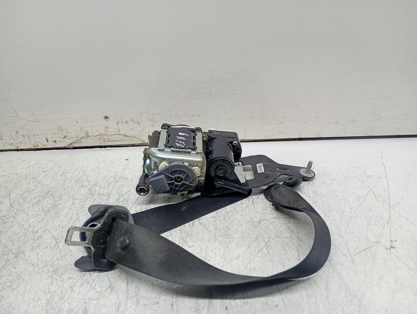 Centura siguranta dreapta fata 621933200b Mercedes Benz E-Class W212 (2009 - 2013)