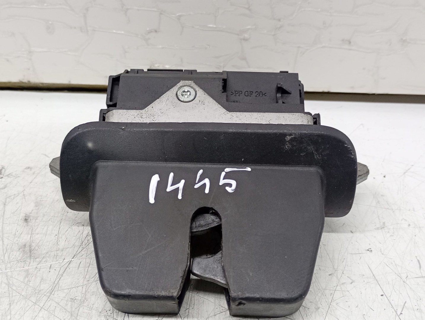 Broasca haion 6W83-442A66-cc Jaguar XF X250 (2007 - 2011)