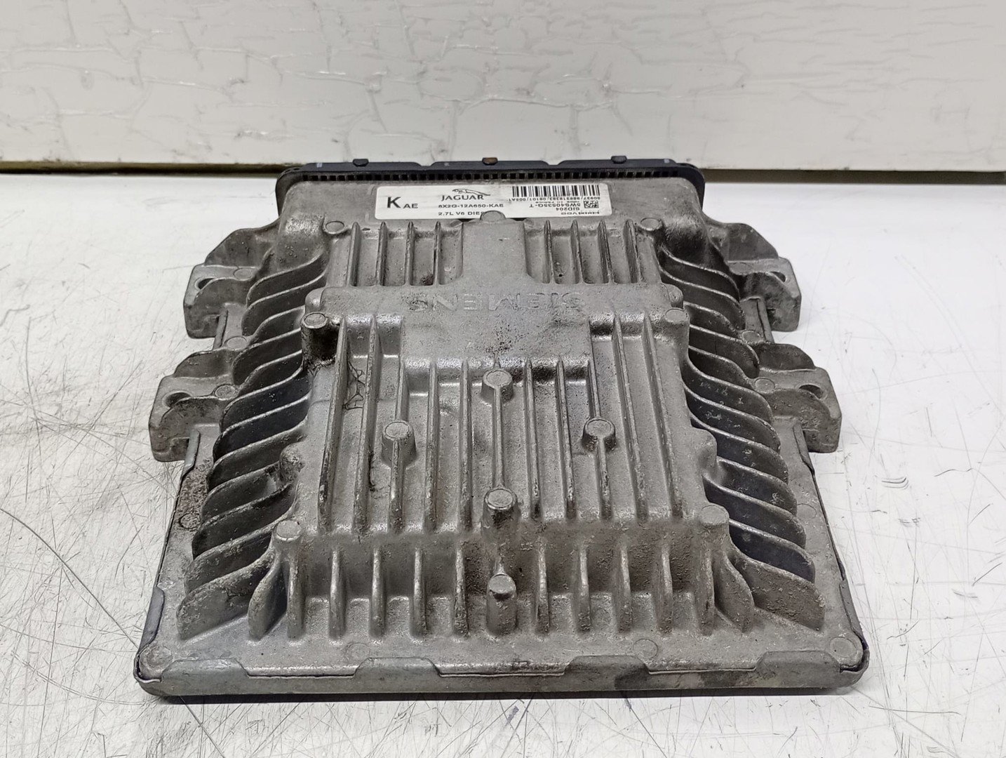 Calculator motor ECU 8x2Q-12a650-kae Jaguar XF X250 (2007 - 2011)