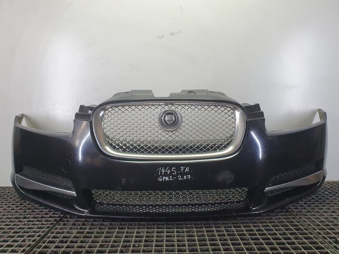 Bara fata 8x23-17c831 Jaguar XF X250 (2007 - 2011)