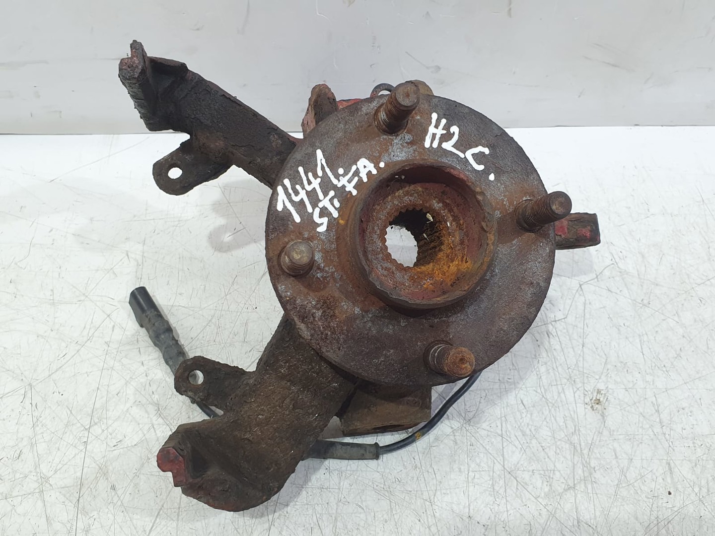 Fuzeta stanga fata Ford Focus 1 (1999 - 2004)
