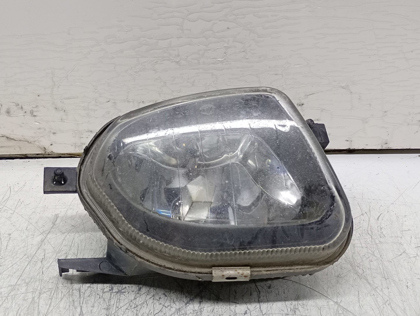 Proiector ceata dreapta 154826-00 Mercedes Benz E-Class W211 (2002 - 2006)
