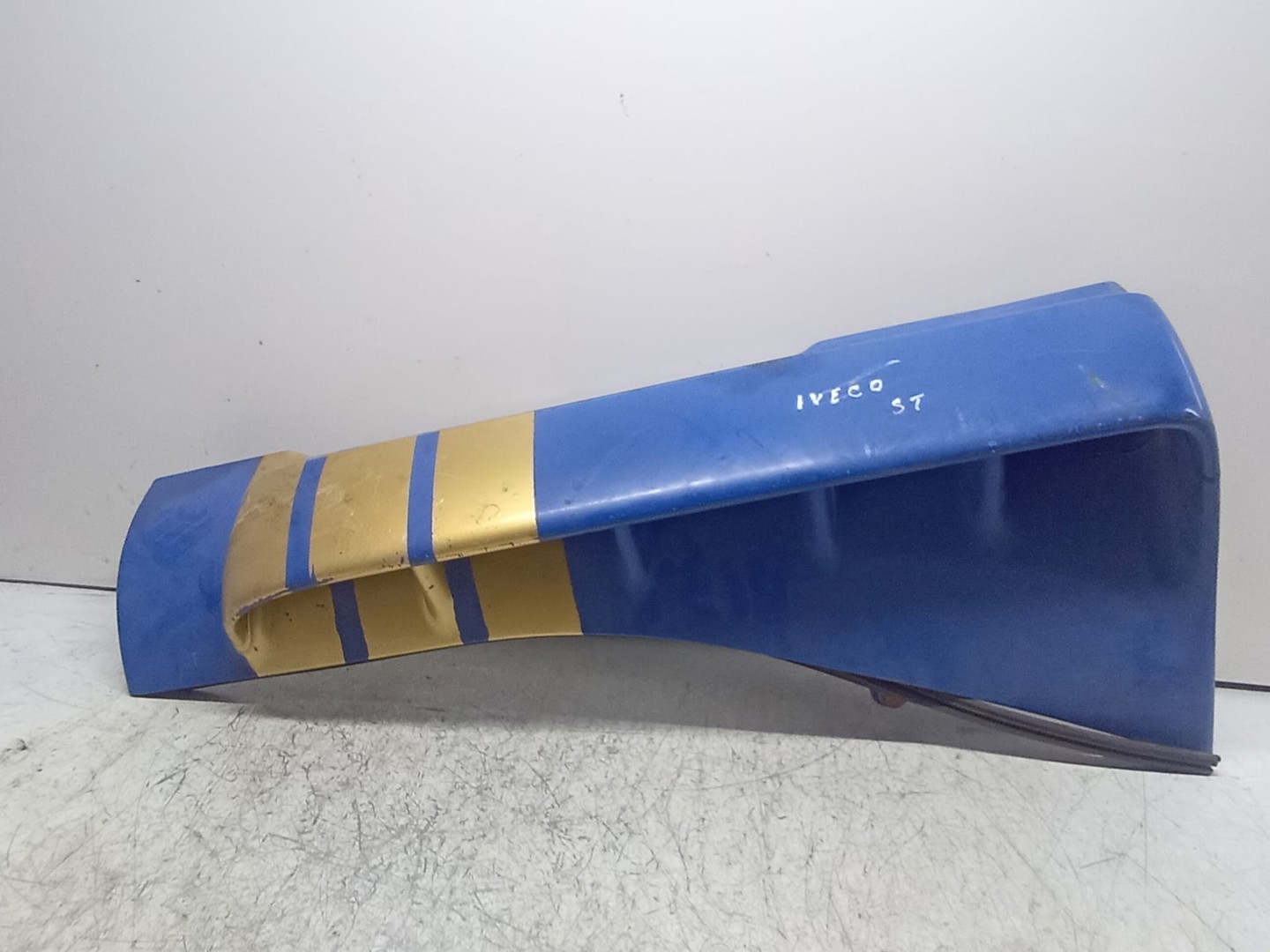 Deflector aer 504096163 IVECO Stralis 2 (2007 - 2014)