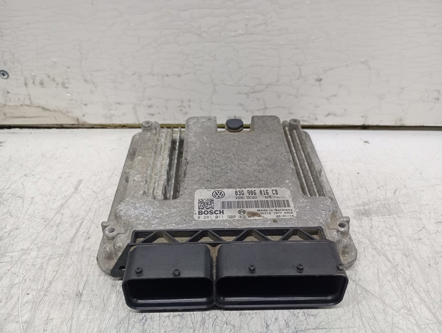 Calculator motor ECU 03G906016CB Volkswagen Golf 5 (2003 - 2009)