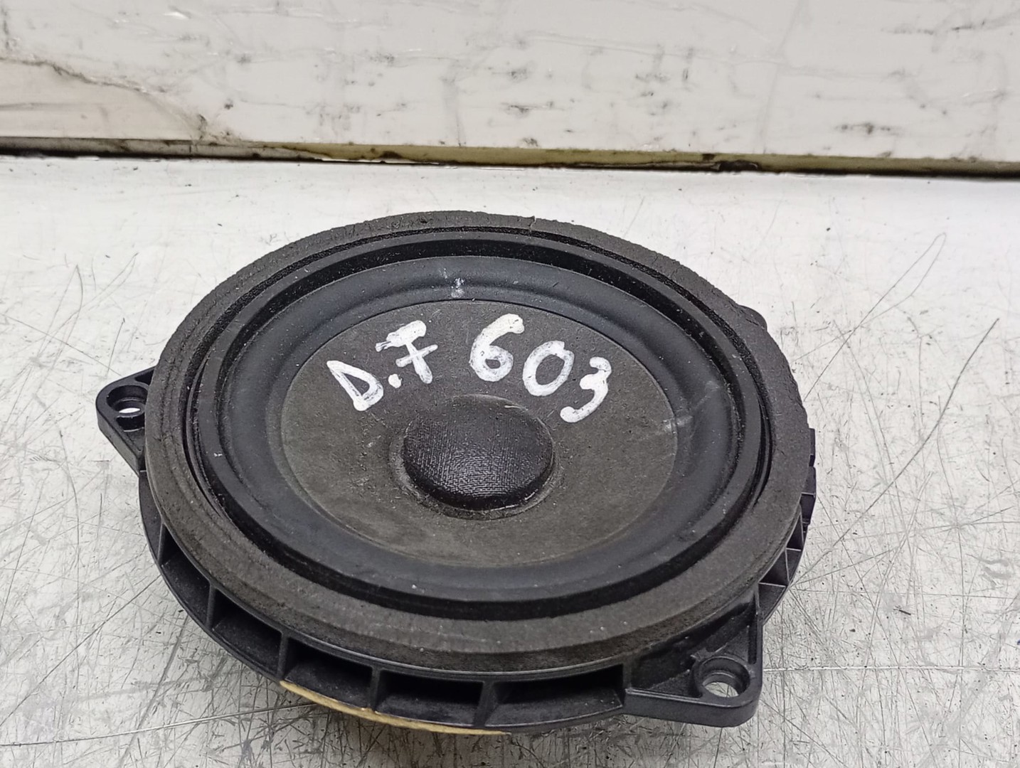 Boxa difuzor 8927028306A BMW Seria 7 G11/G12 (facelift) (2019 - 2020)