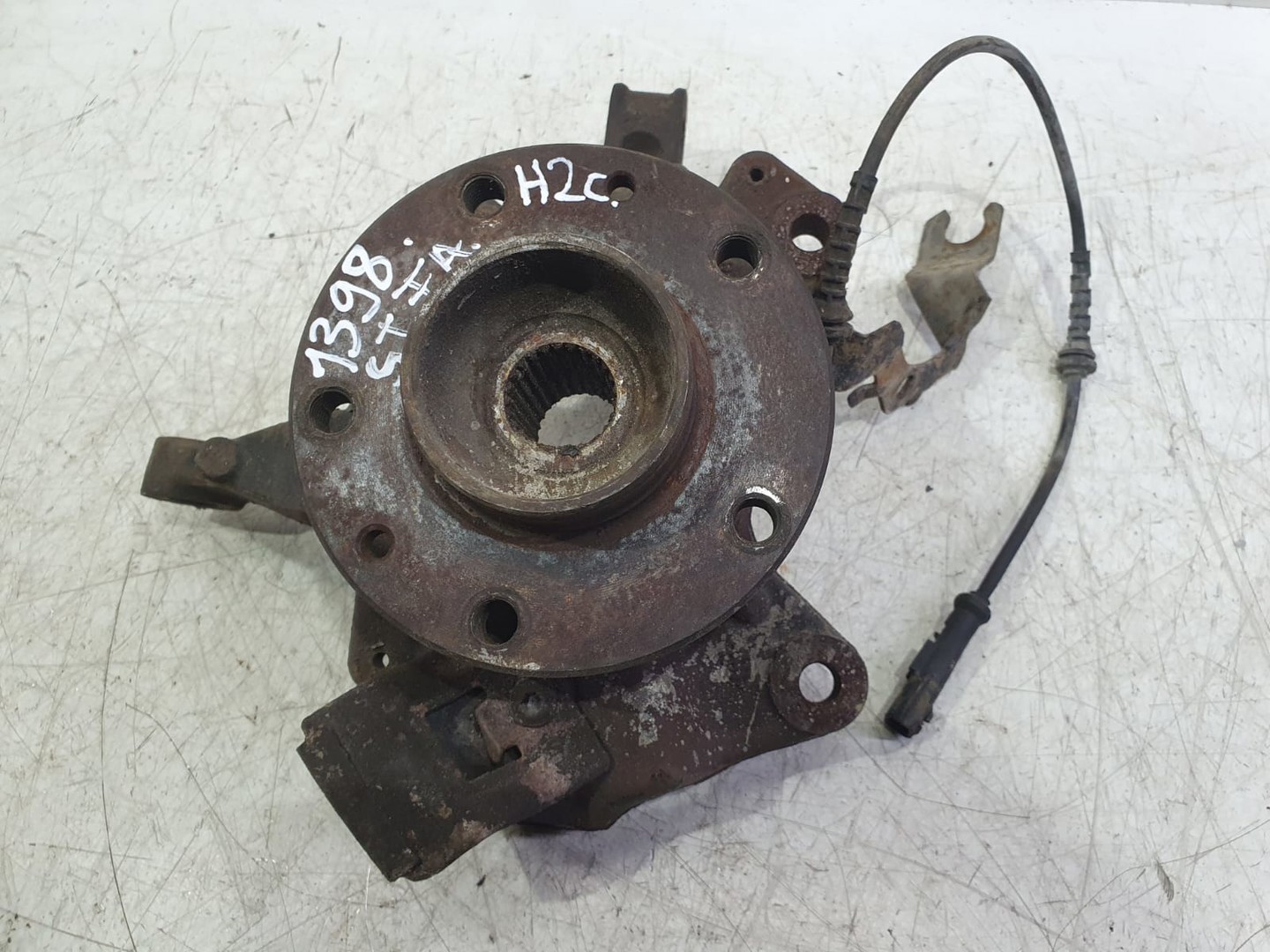 Fuzeta stanga fata Renault Megane 3 (2008 - 2014)