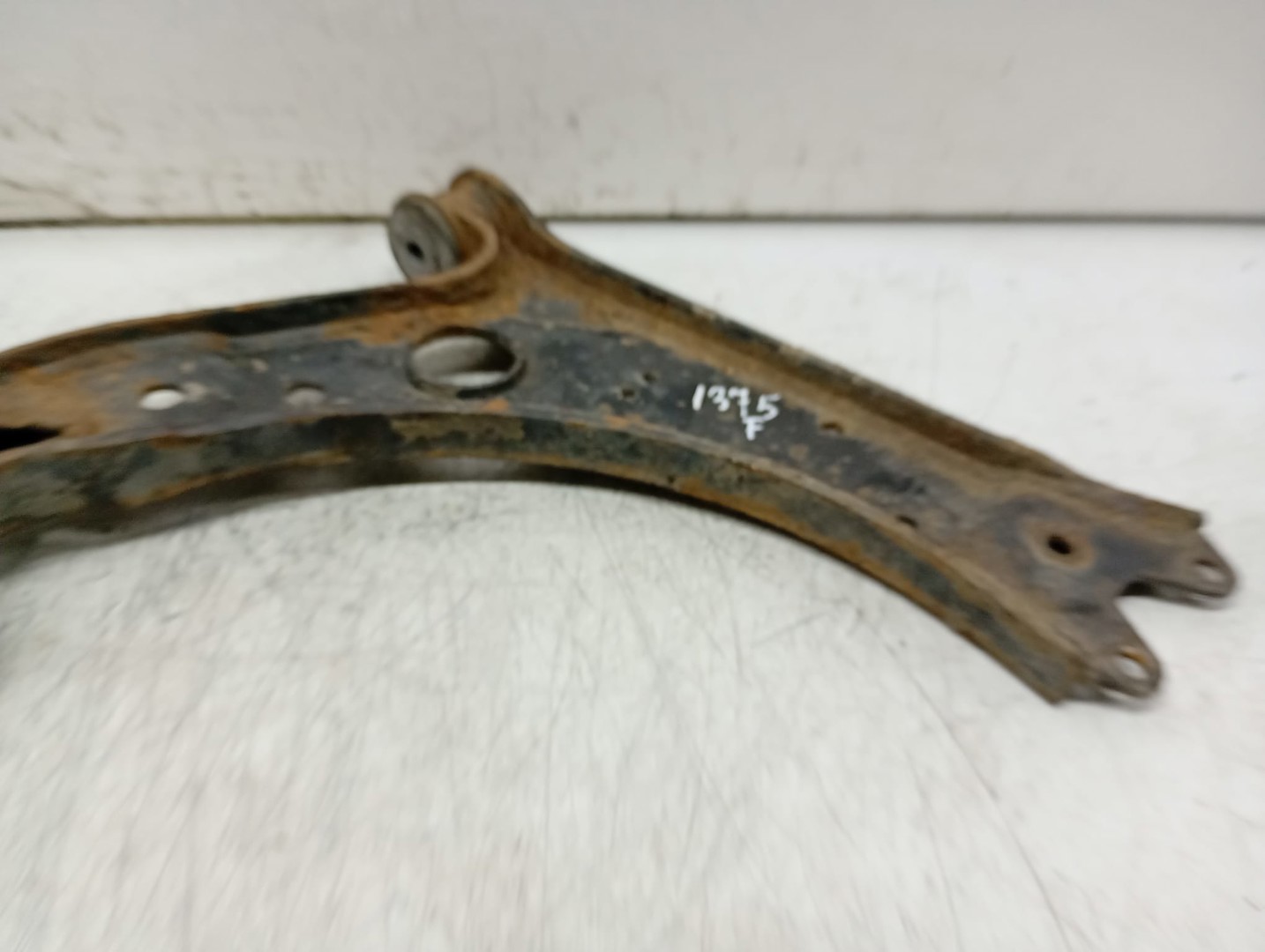 Brat suspensie fata Volkswagen Golf 5 (2003 - 2009)