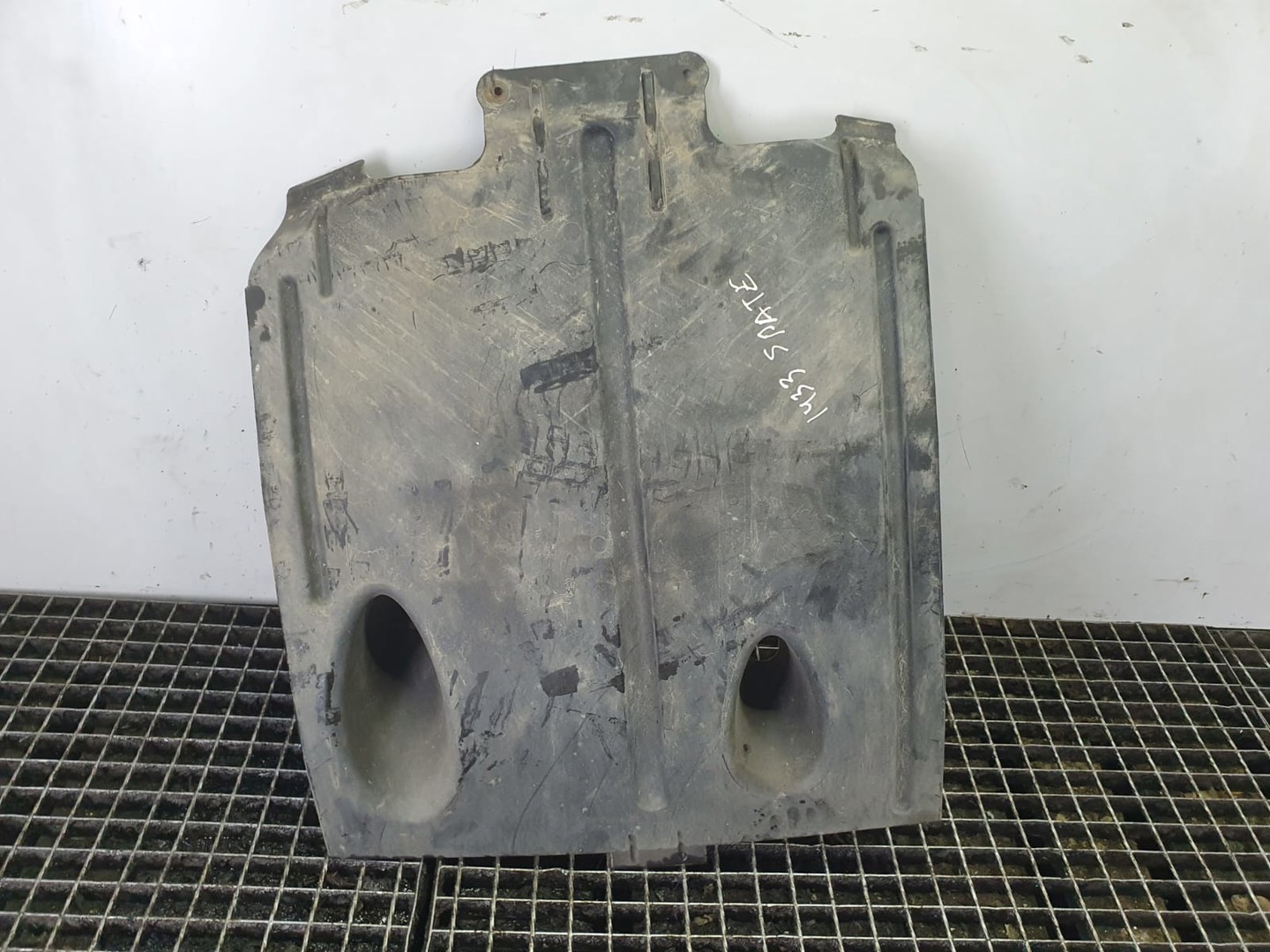 Scut caroserie Ford Focus 3 (2011 - 2015)