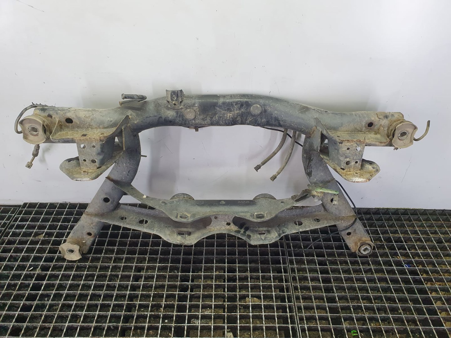 Punte spate 5n0505285d Audi Q3 8U (facelift) (2014 - 2020)