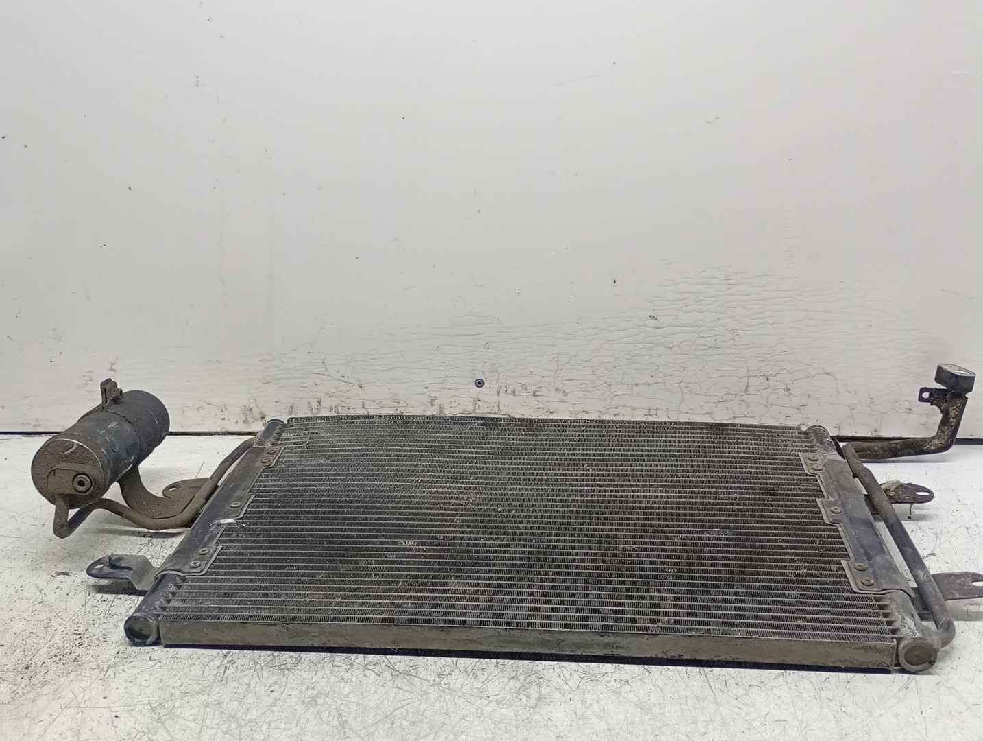 Radiator clima ac 1j0820411B Volkswagen Golf 4 (1997 - 2006)