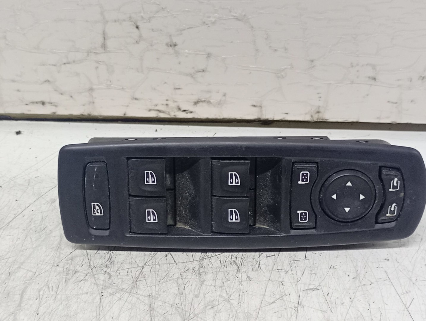 Panou comanda geamuri 809610006R Renault Laguna 3 (2007 - 2011)