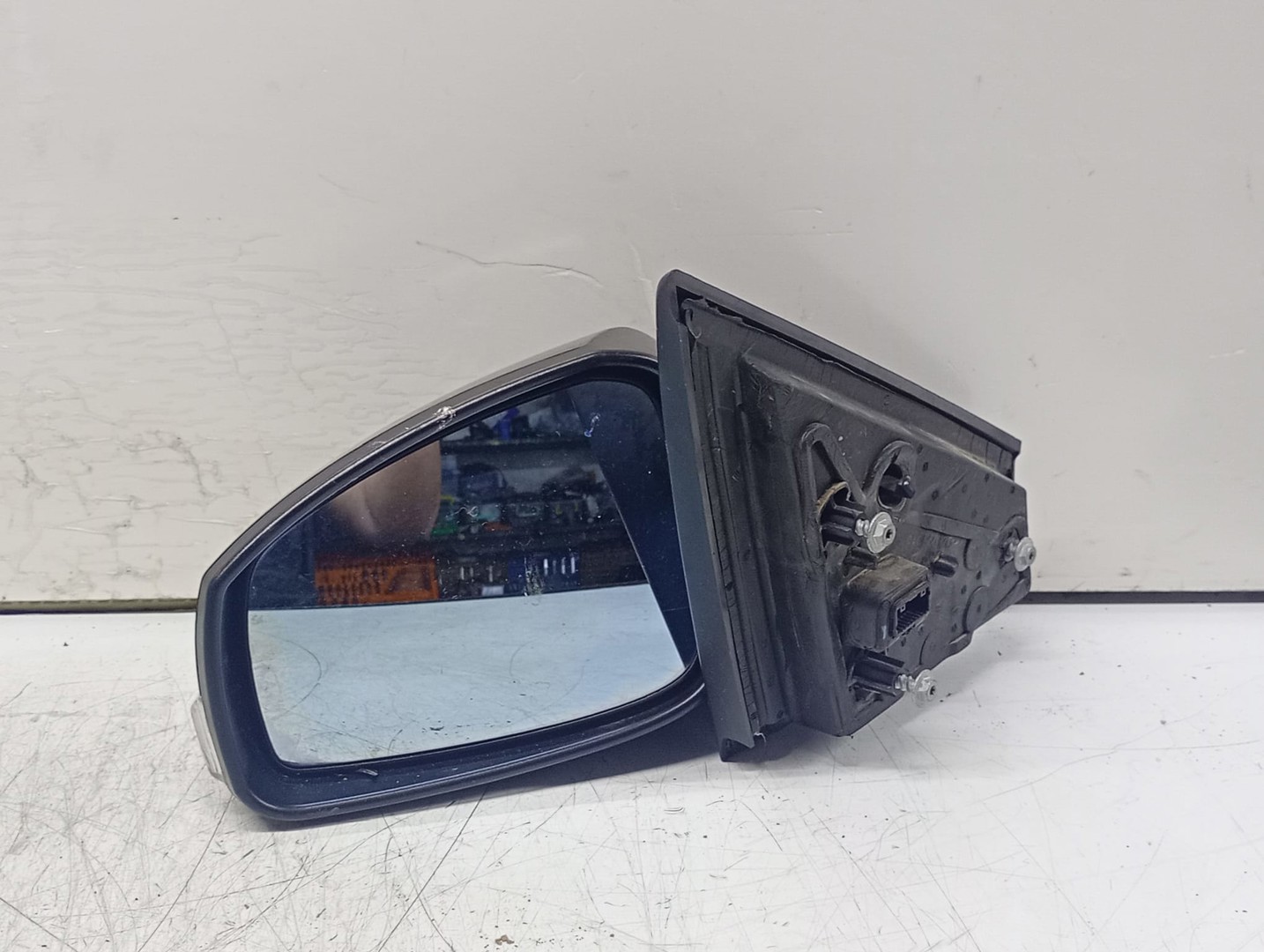 Oglinda stanga E9026098 Renault Laguna 3 (2007 - 2011)