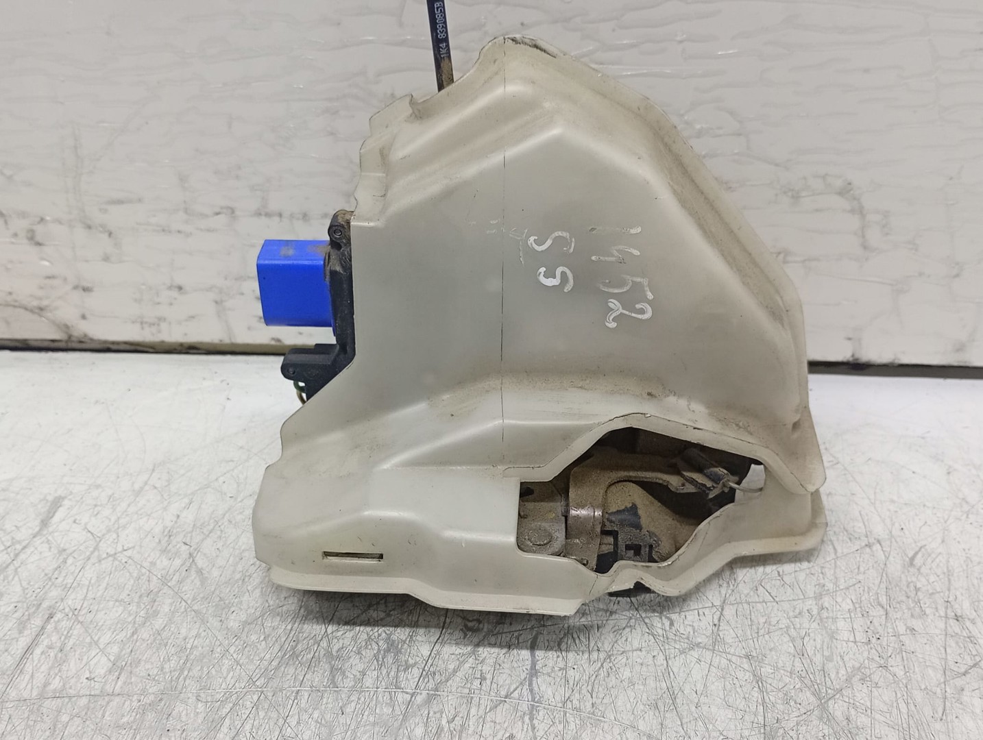 Broasca stanga spate 7L0839015 Volkswagen Golf 5 (2003 - 2009)
