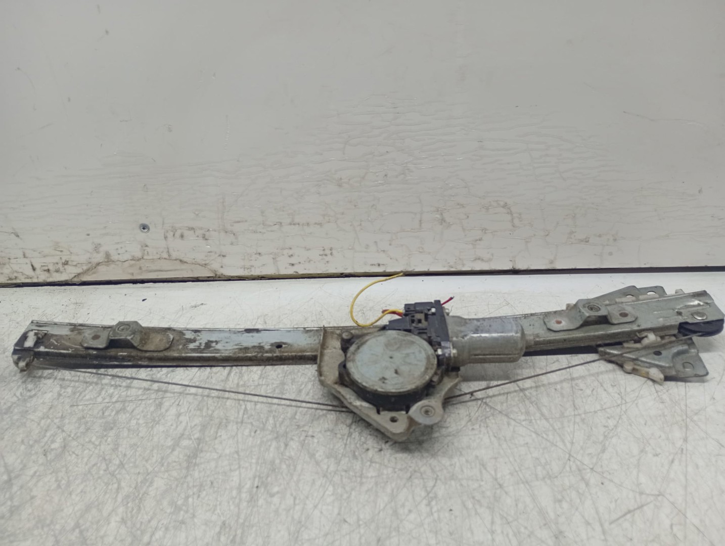 Macara geam stanga spate 83460-65j00 Suzuki Grand Vitara 2 (2005 - 2008)