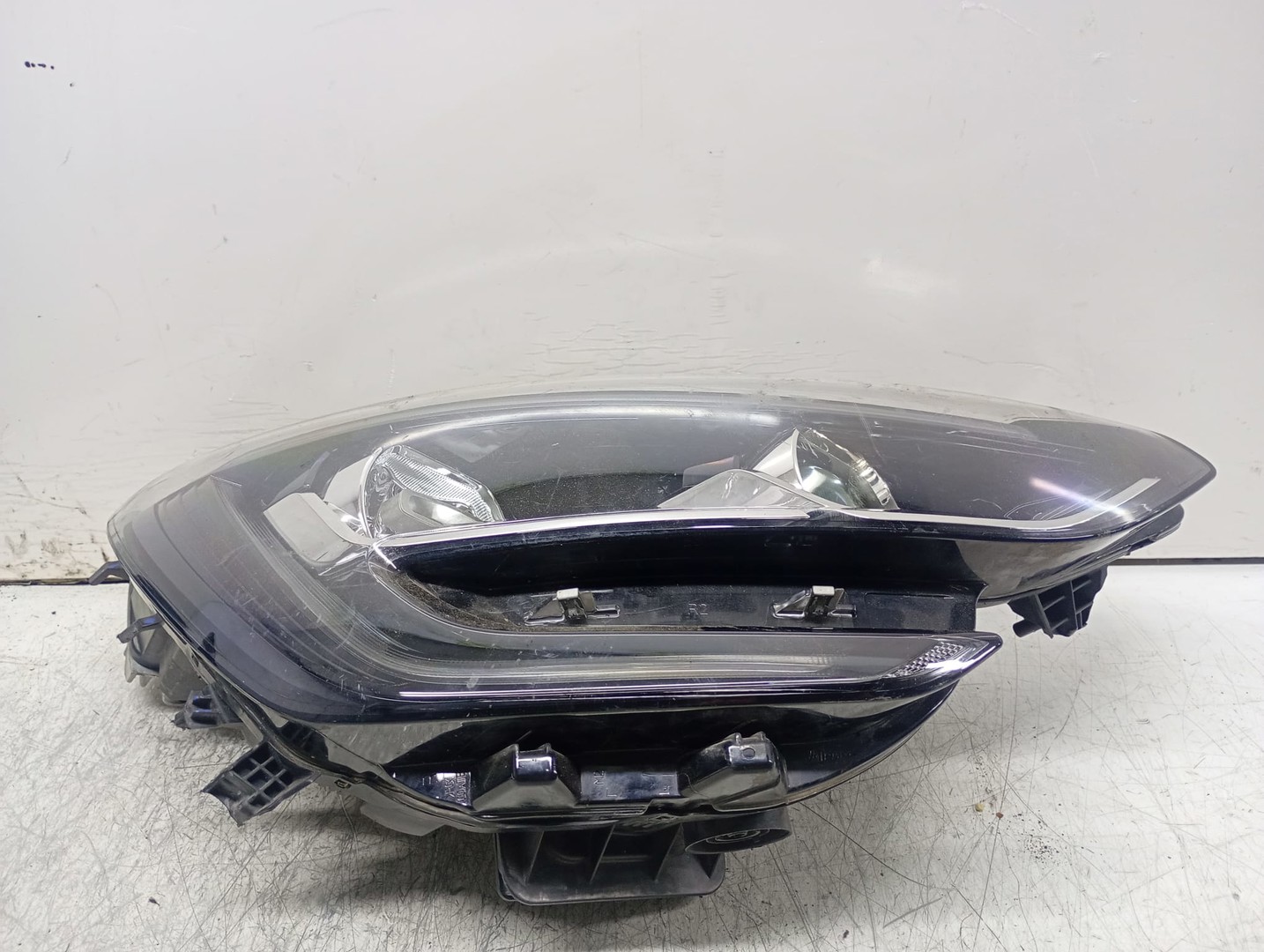 Far dreapta 260100767R Renault Megane 4 (2016 - 2020)