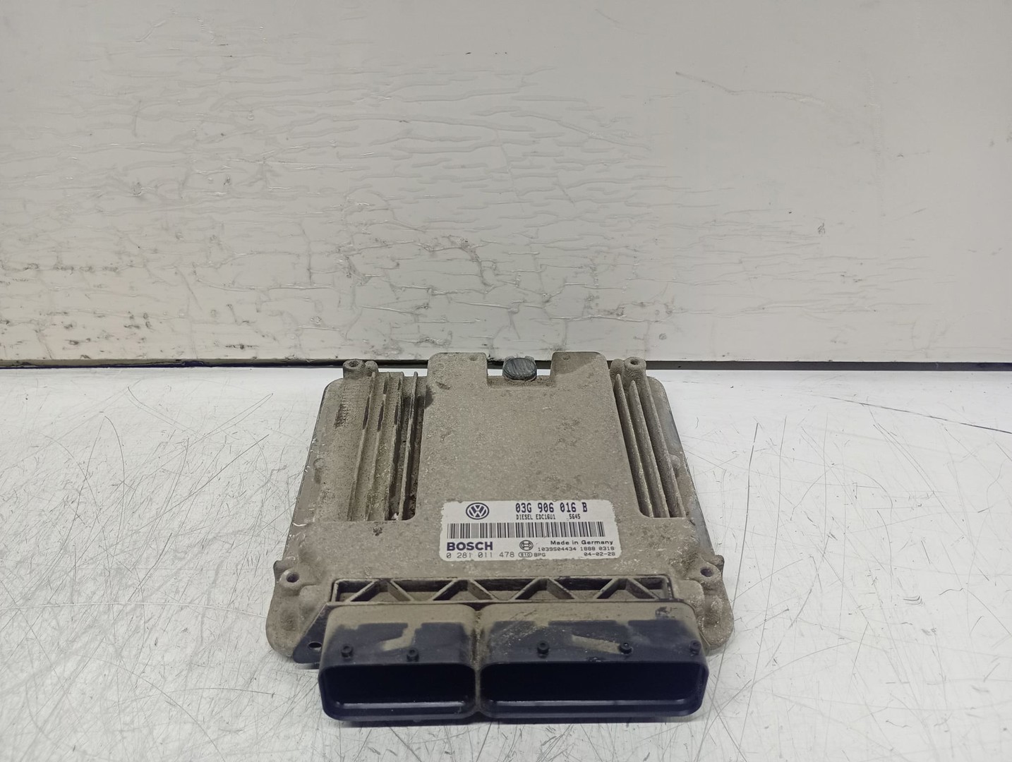 Calculator motor ECU 03G906016B Volkswagen Golf 5 (2003 - 2009)